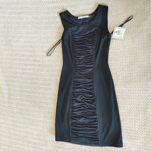 Fabulous Little Black Dress in Size 4 - Marc New York Andrew Marc - NWT - Picture 4 of 16